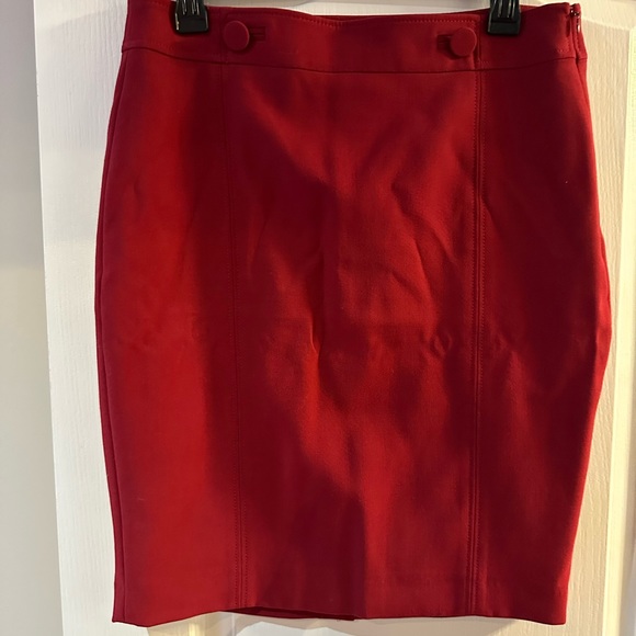 Red suit skirt size 10 - Picture 2 of 5